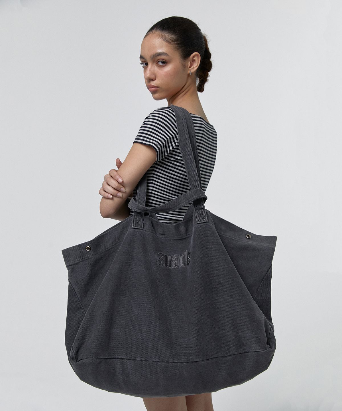 스웨이드(SUADE) WASHED BIG TOTE BAG [PIGMENT BLACK]
