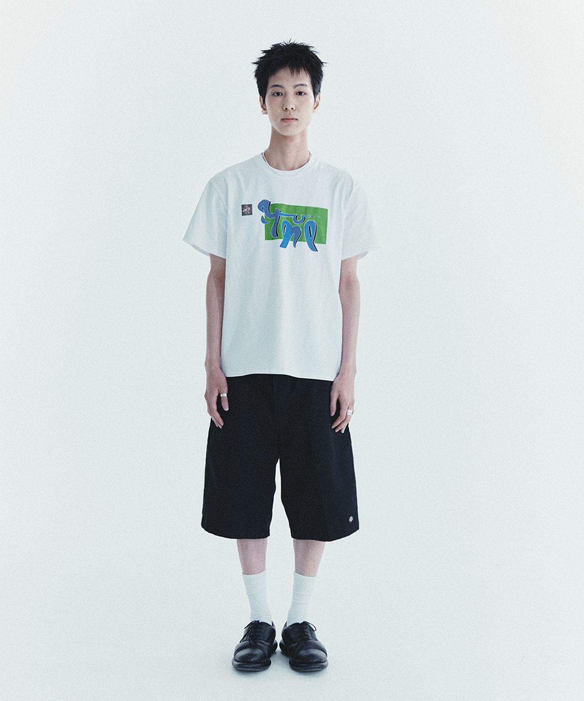 유네(YUNE) Visual Motif Tee_[White]