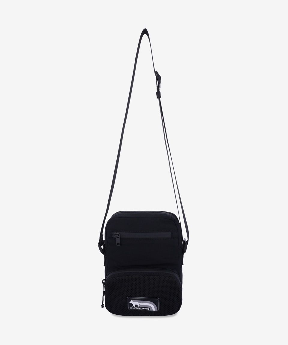 MUSINSA公式 | MAISON KITSUNE フラッシュフォックスポーチクロス