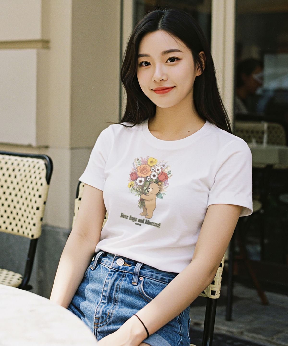 컬로라(COLORA) 베어 허그 앤 블로썸 반팔 티셔츠 (3color)