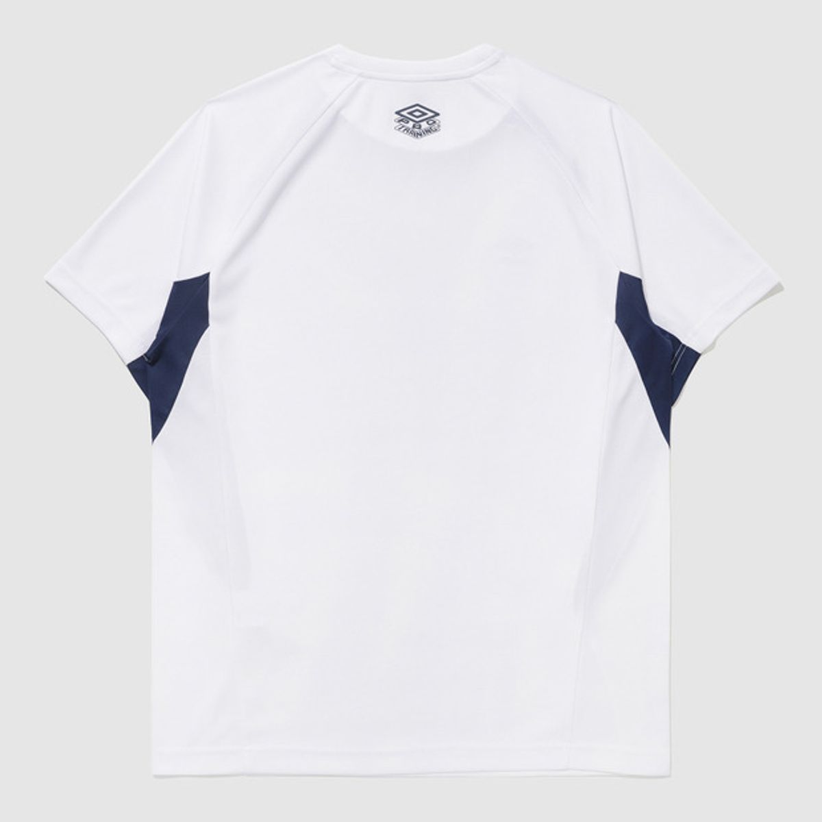 엄브로(UMBRO) PTR 필드트레이닝 메쉬 풋볼 반팔 티셔츠 화이트(UQ221SRS51)