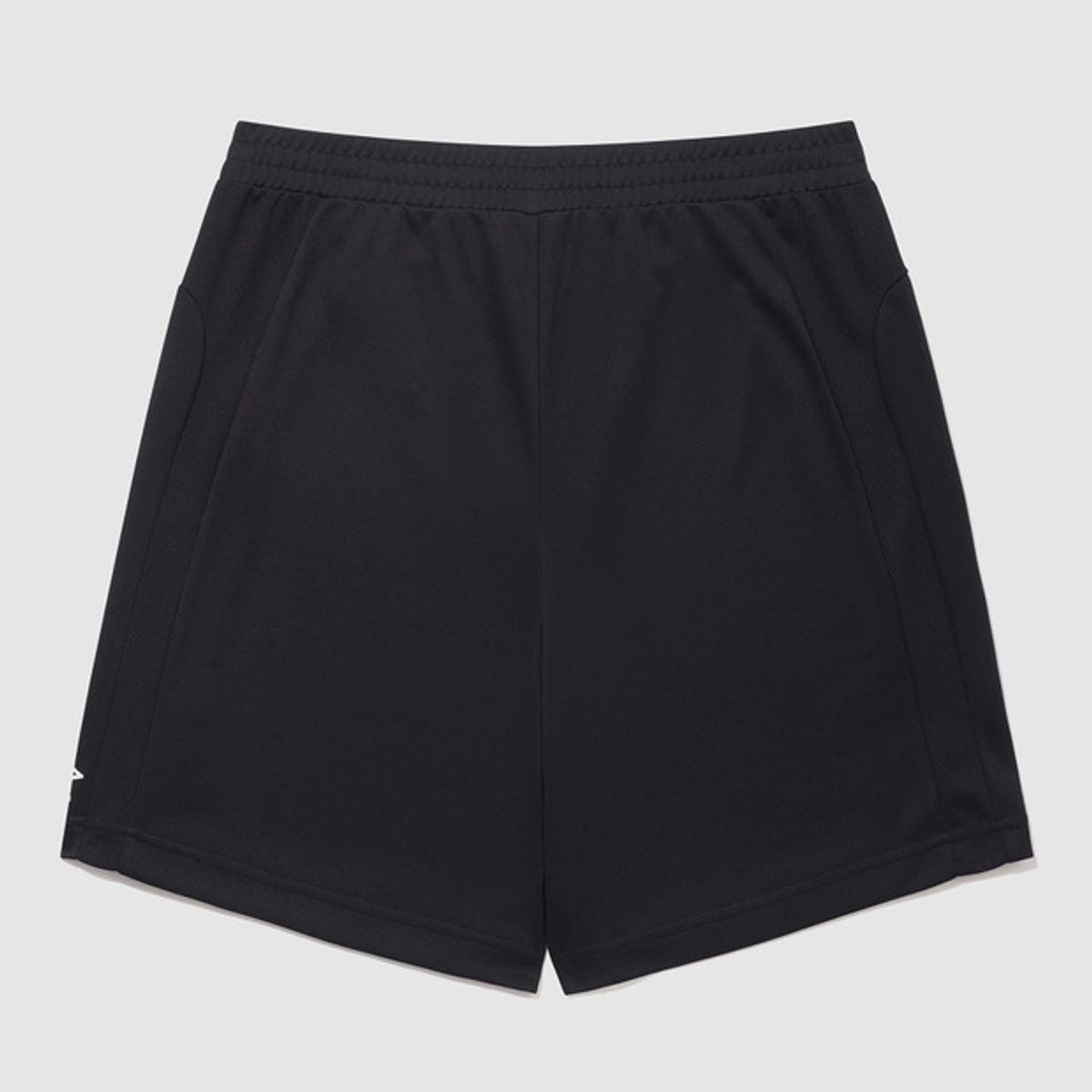 엄브로(UMBRO) PTR 필드트레이닝 메쉬 풋볼 4.5부 반바지 블랙(UQ221SHP52)
