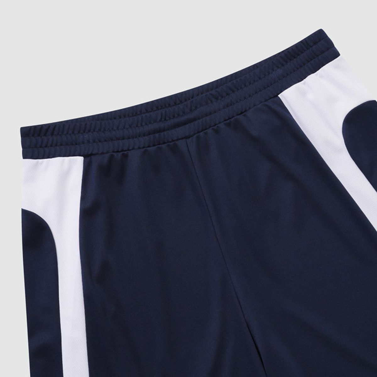 엄브로(UMBRO) PTR 필드트레이닝 메쉬 풋볼 4.5부 반바지 네이비(UQ221SHP52)
