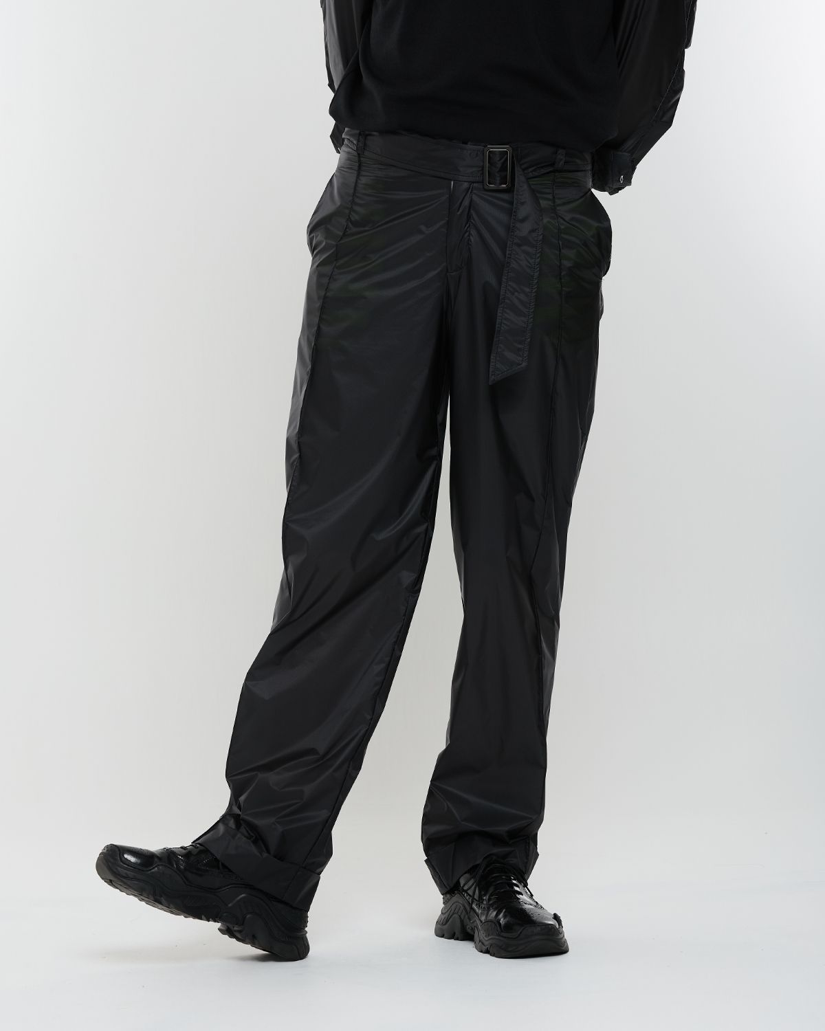 와이쏘씨리얼즈(WHYSOCEREALZ) Membrane Wide Pants (metal black)
