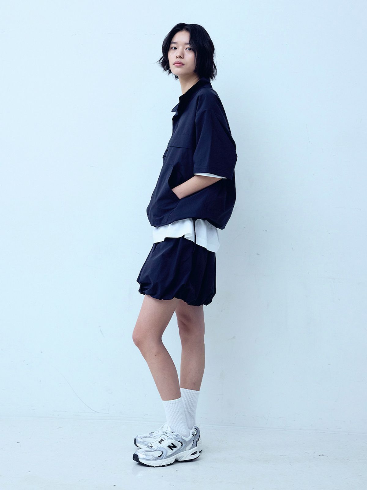 엘유브이엠(LUVM) LETTERING ANORAK ZIP-UP_NAVY