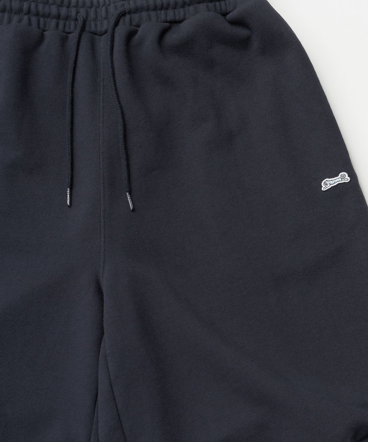 르티그레(LE TIGRE) Classic sweat shorts (Navy)