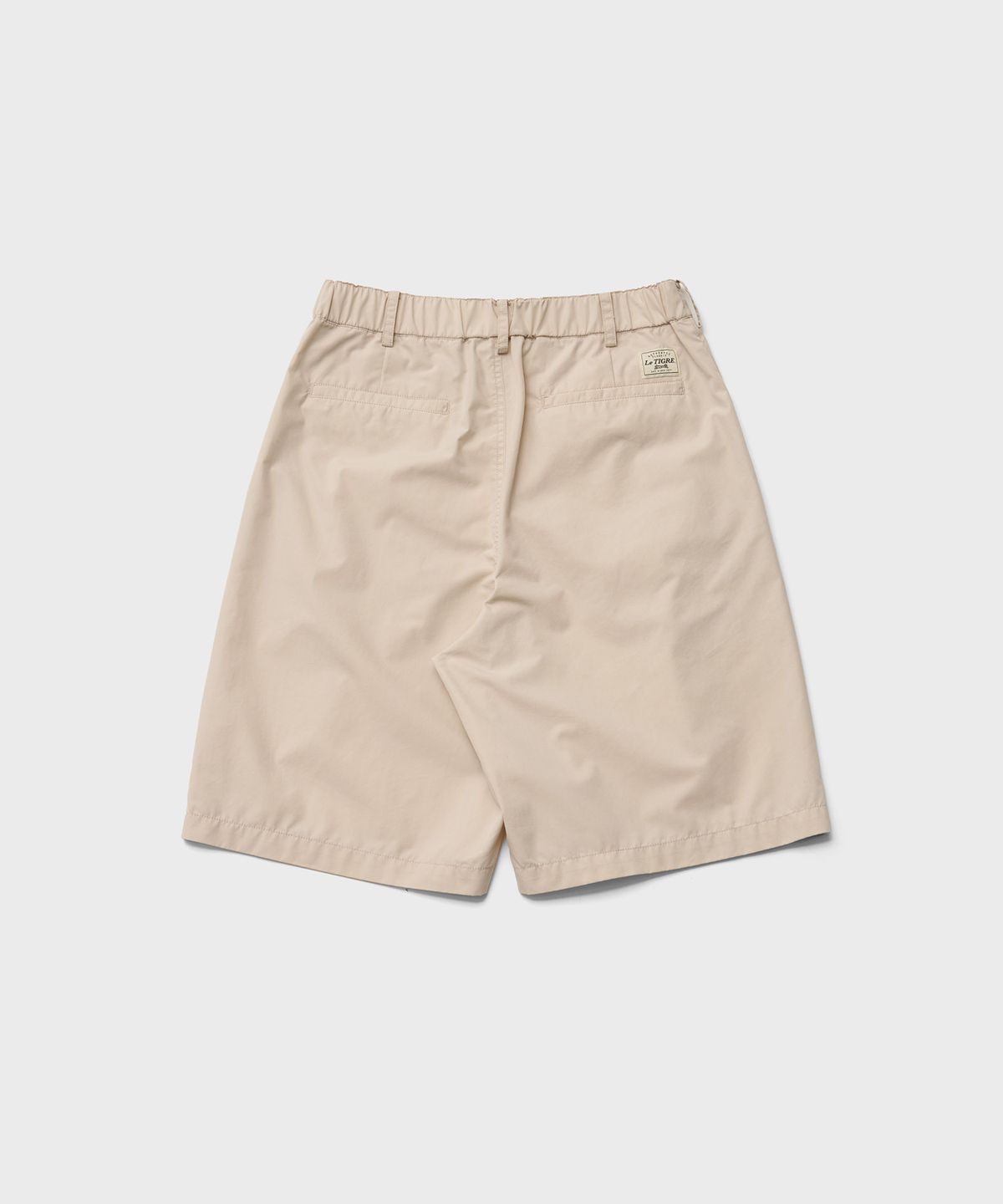 르티그레(LE TIGRE) Two Tuck Banded Shorts (Almond Milk)