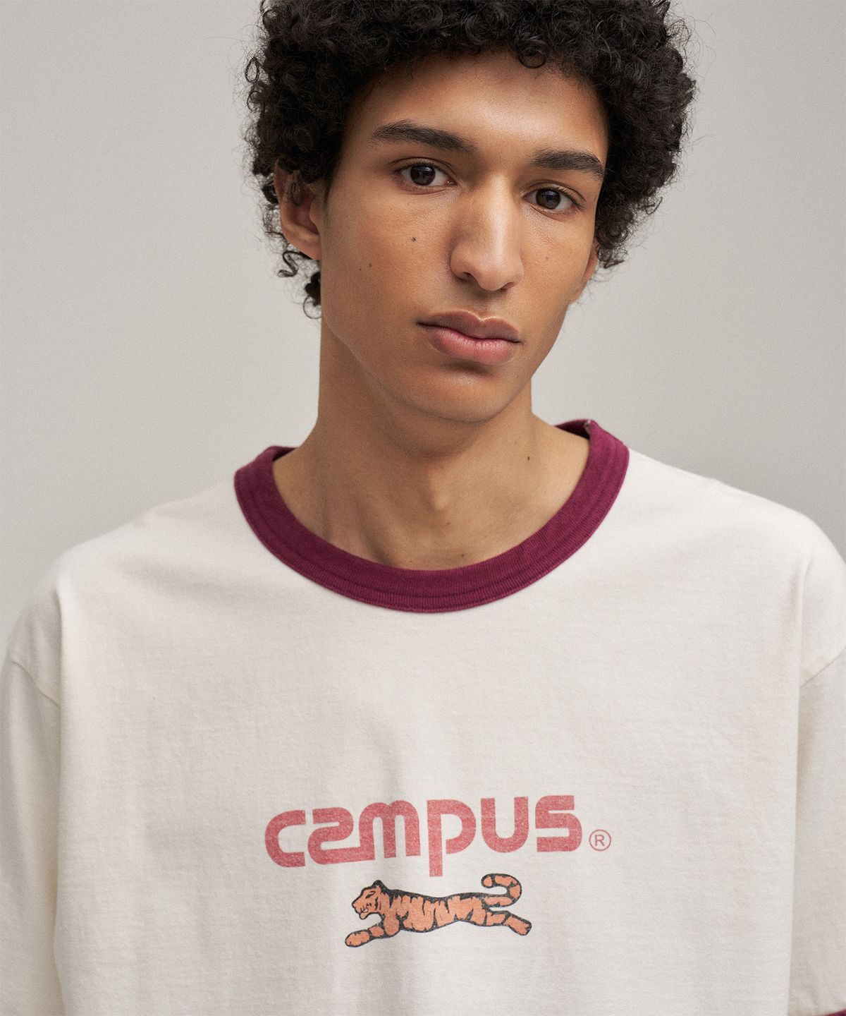 르티그레(LE TIGRE) Campus Overdyed ringer T-shirt (Eggshell)
