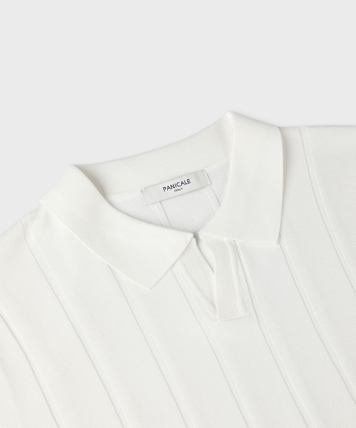 빠니깔레(PANICALE) 화이트 스트라이프 조니 칼라 폴로 니트