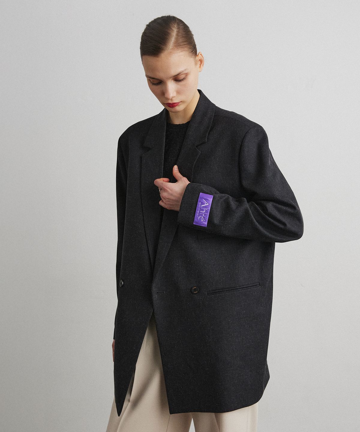 아흐레(AHRE) LINEN MUSE JACKET_CHARCOAL