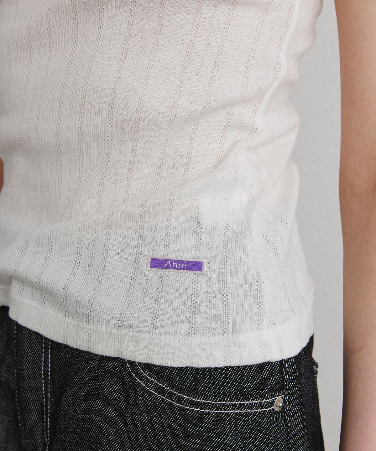아흐레(AHRE) EYELET COTTON SLEEVELESS_WHITE