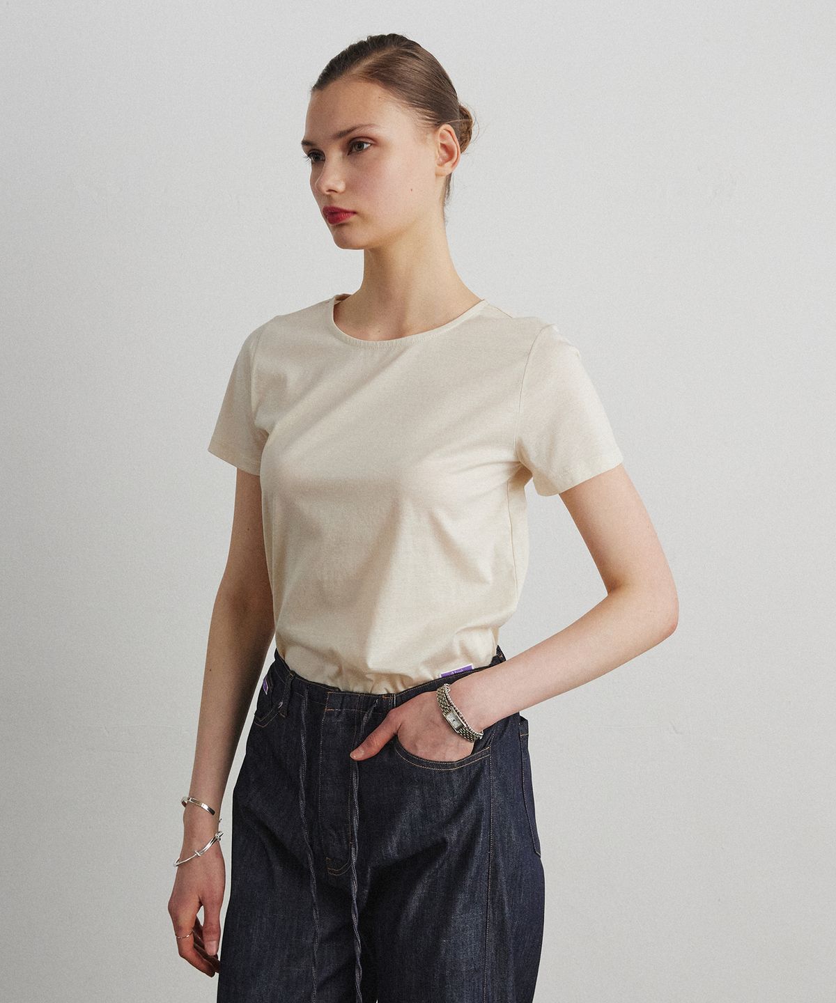 아흐레(AHRE) SILKED COTTON T-SHIRT_CREAM