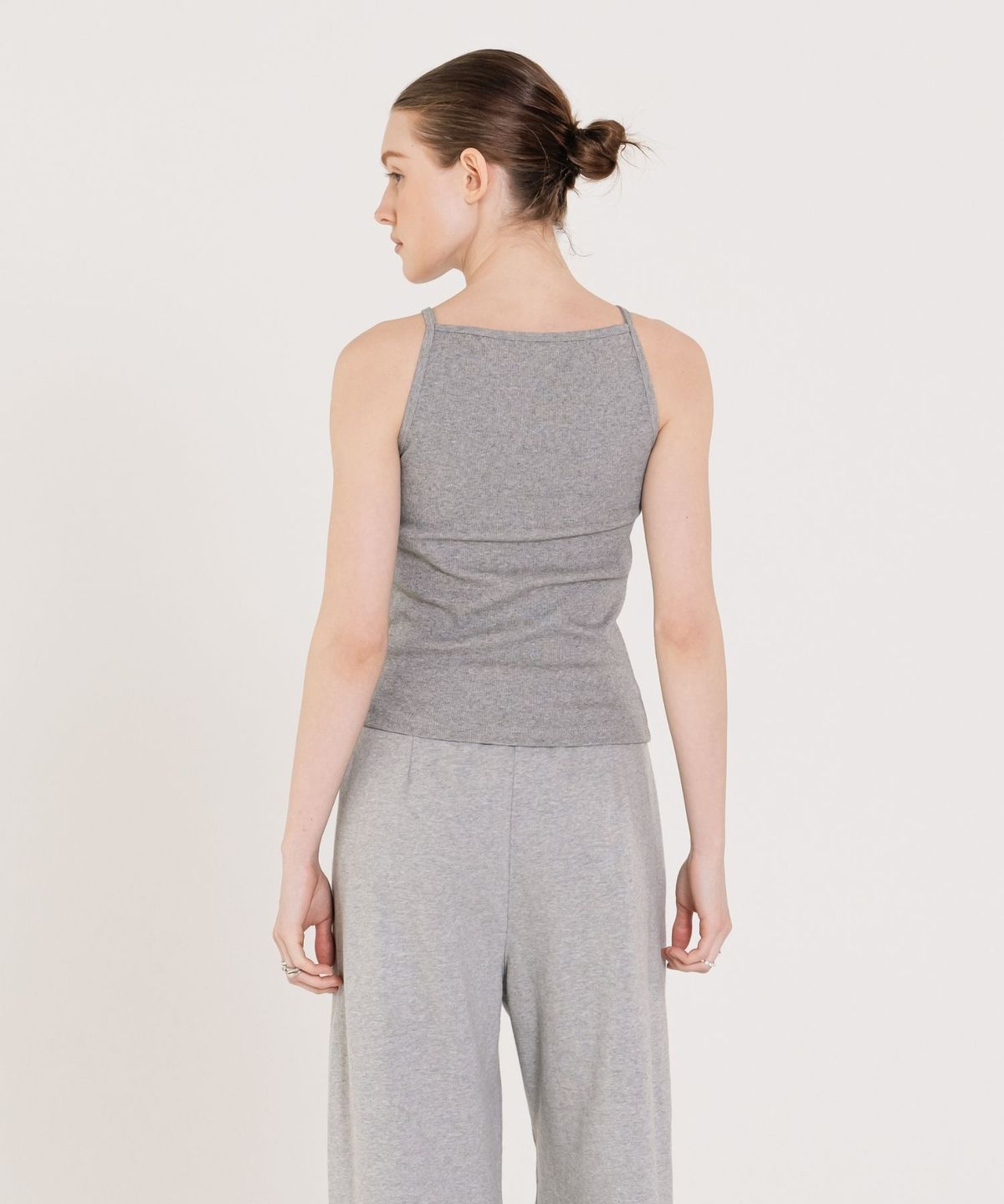 인지액티브(INJIACTIVE) Ribbed Boat neck sleeveless 그레이