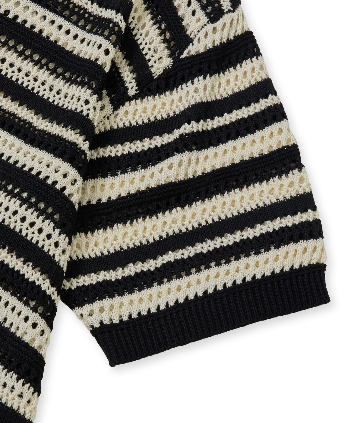 브라운브레스(BROWNBREATH) STRIPE PUNCHING COLLAR KNIT - BLACK