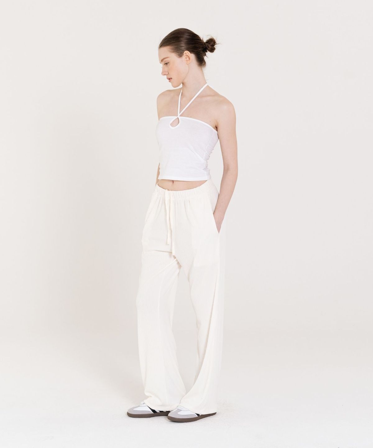 인지액티브(INJIACTIVE) Semi wide Pleats Banding Pants 아이보리