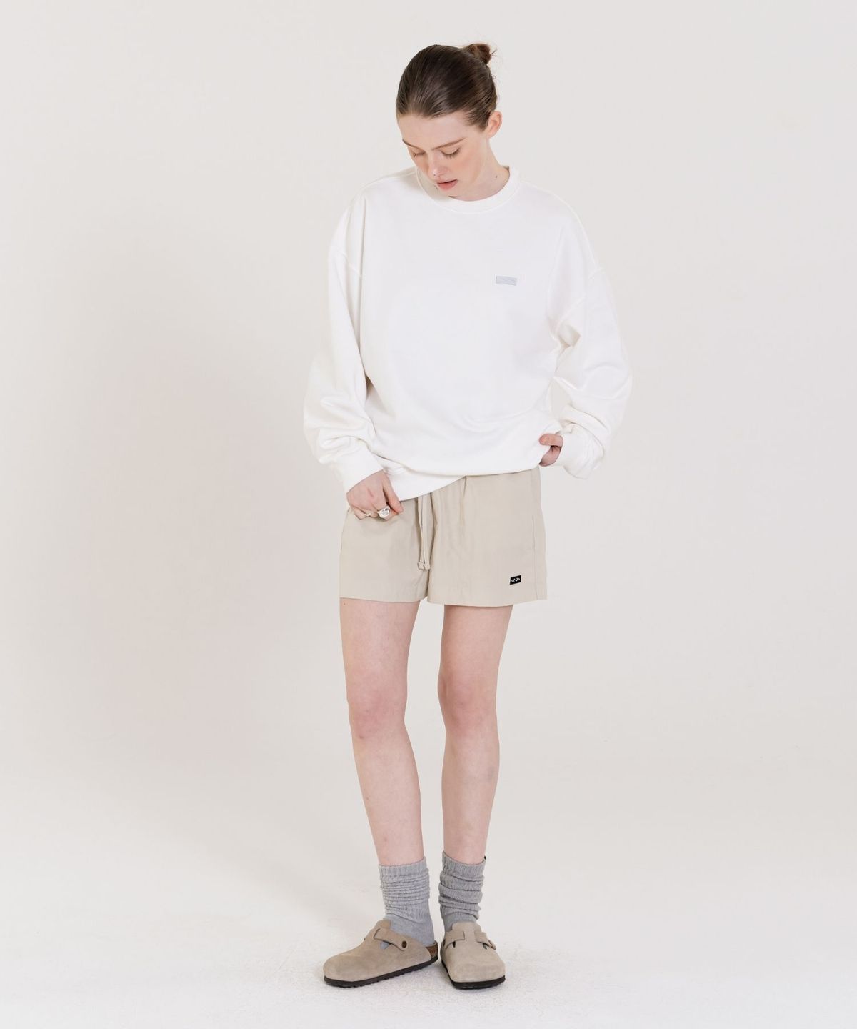 인지액티브(INJIACTIVE) Active Nylon Shorts 베이지