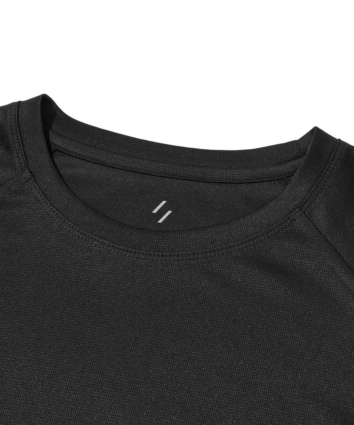 웰터 익스페리먼트(WELTER EXPERIMENT) BRISA RAGLAN T-SHIRT_BLACK
