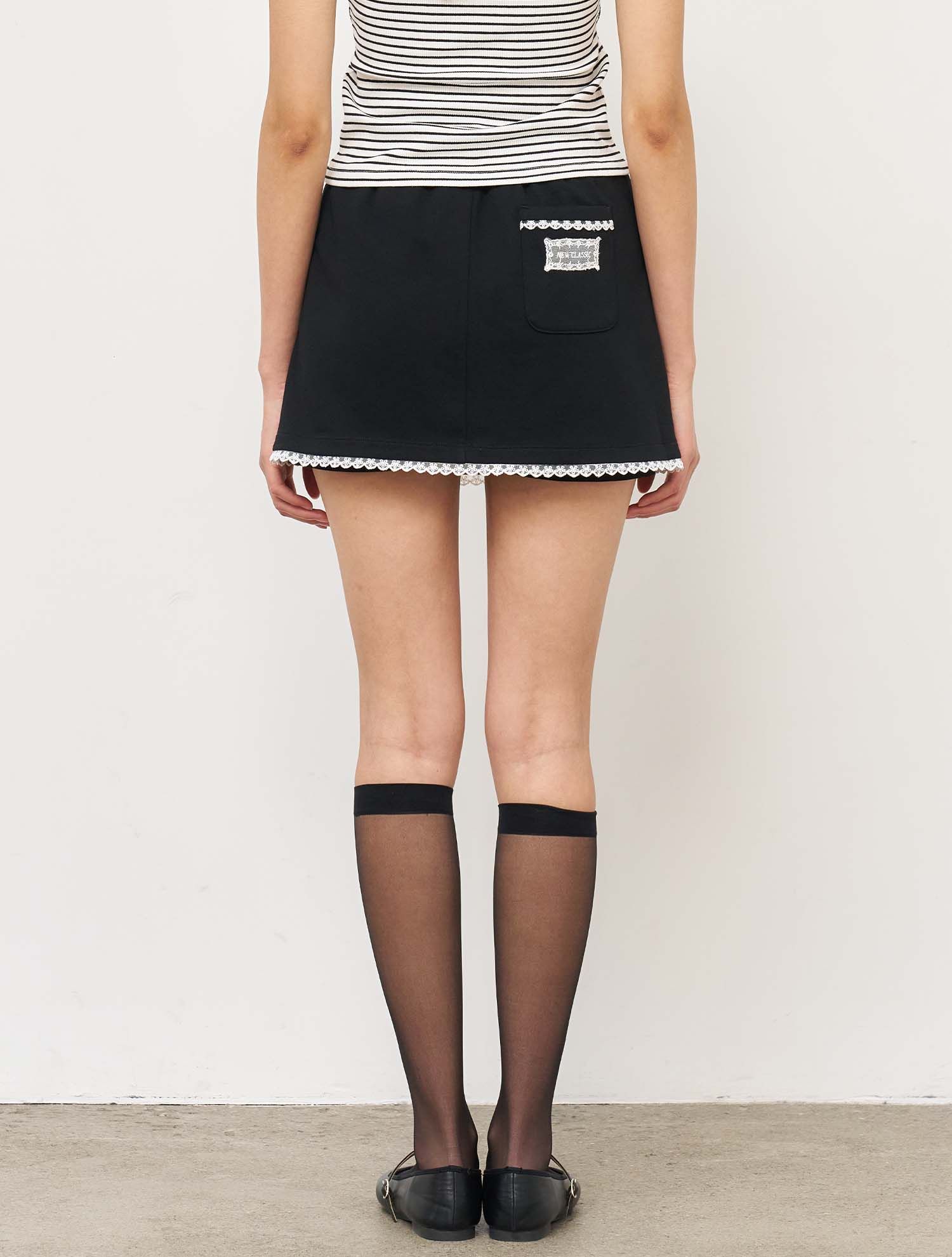 [GENERAL IDEA]25SS★Lace Trimming Skirt Shorts MUSINSA公式 | GENERAL IDEA Lace Trimming Skirt Shorts [BLACK