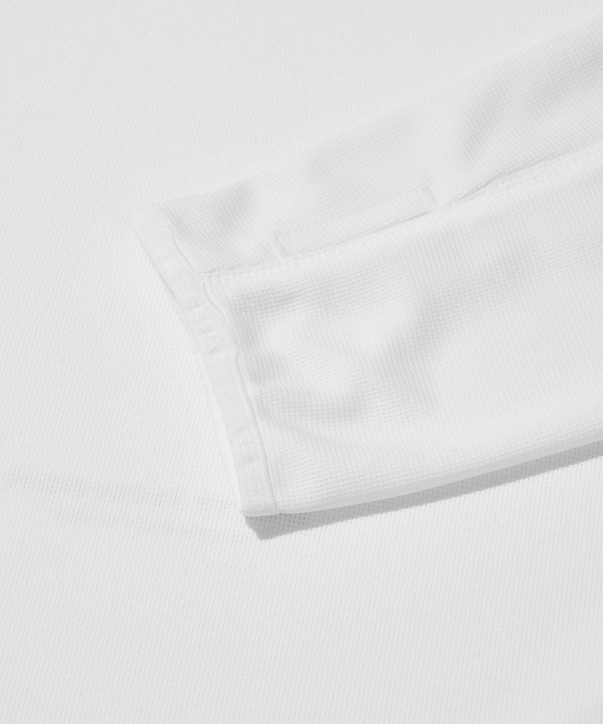 웰터 익스페리먼트(WELTER EXPERIMENT) BRISA PULLOVER HOODIE_WHITE