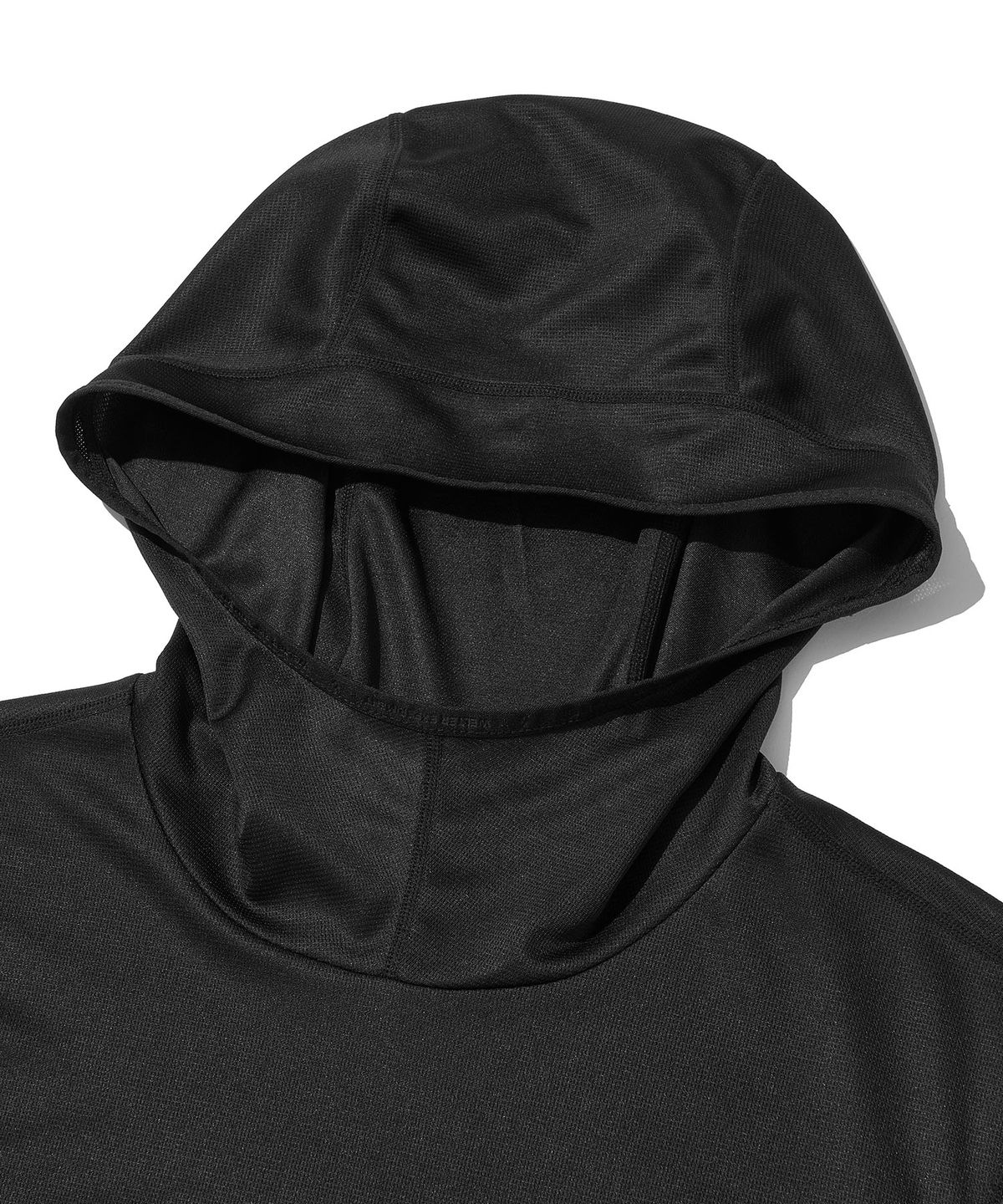 웰터 익스페리먼트(WELTER EXPERIMENT) BRISA PULLOVER HOODIE_BLACK