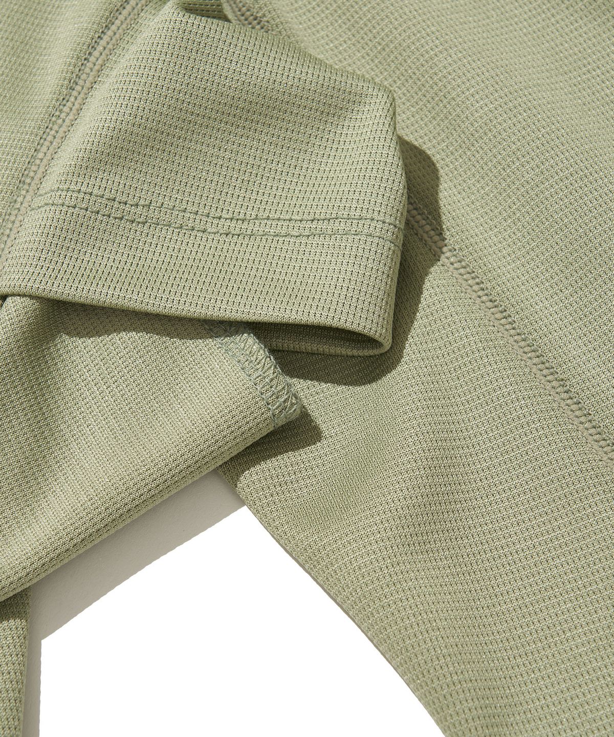 웰터 익스페리먼트(WELTER EXPERIMENT) BRISA PULLOVER HOODIE_SAGE GREEN