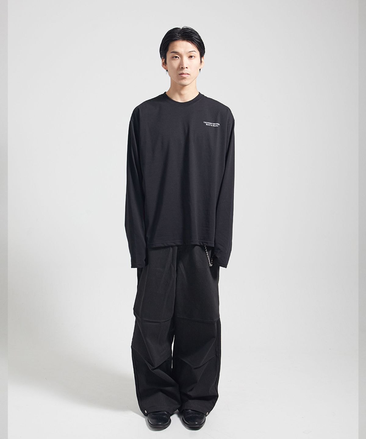 땡스메시아(THANKS MESSIA) ODE TO NUJABES LONG SLEEVE-BLACK