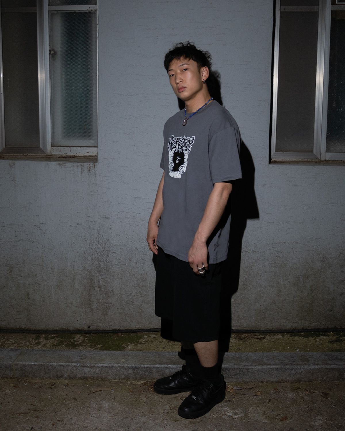 헤레시(HERESSY) BROKEN HERESSY TEE CHARCOAL