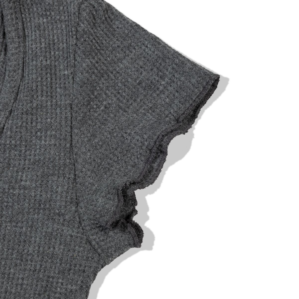 모아(MOAA) Curve Snap Henley Tee (GRAY)