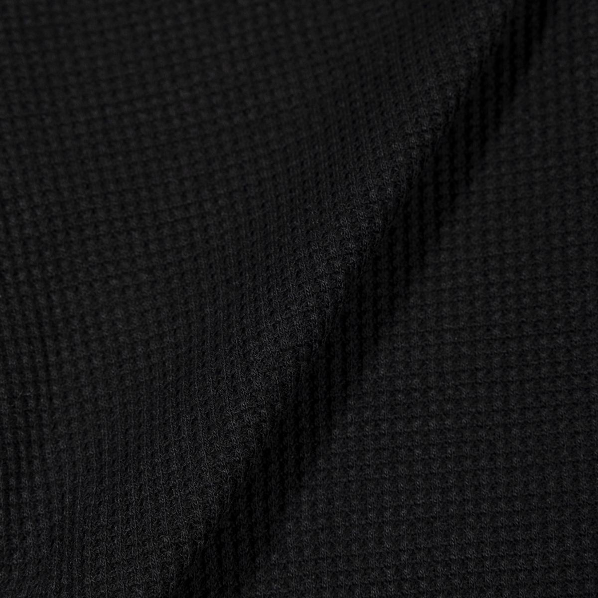 모아(MOAA) Curve Snap Henley Tee (BLACK)