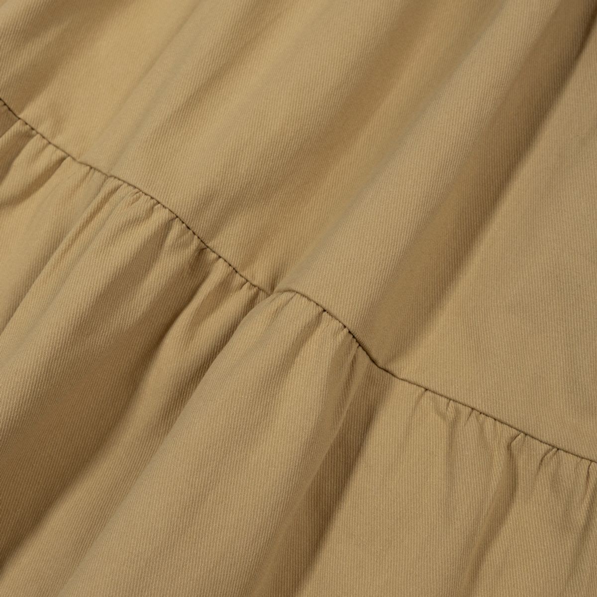 모아(MOAA) Breeze Tiered Skirt (BEIGE)