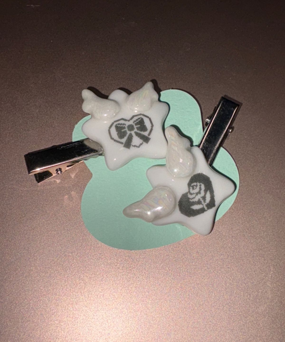 페이키(FAKIII) Fakiii x SUGASCOOP Angel Star Hair-Clip