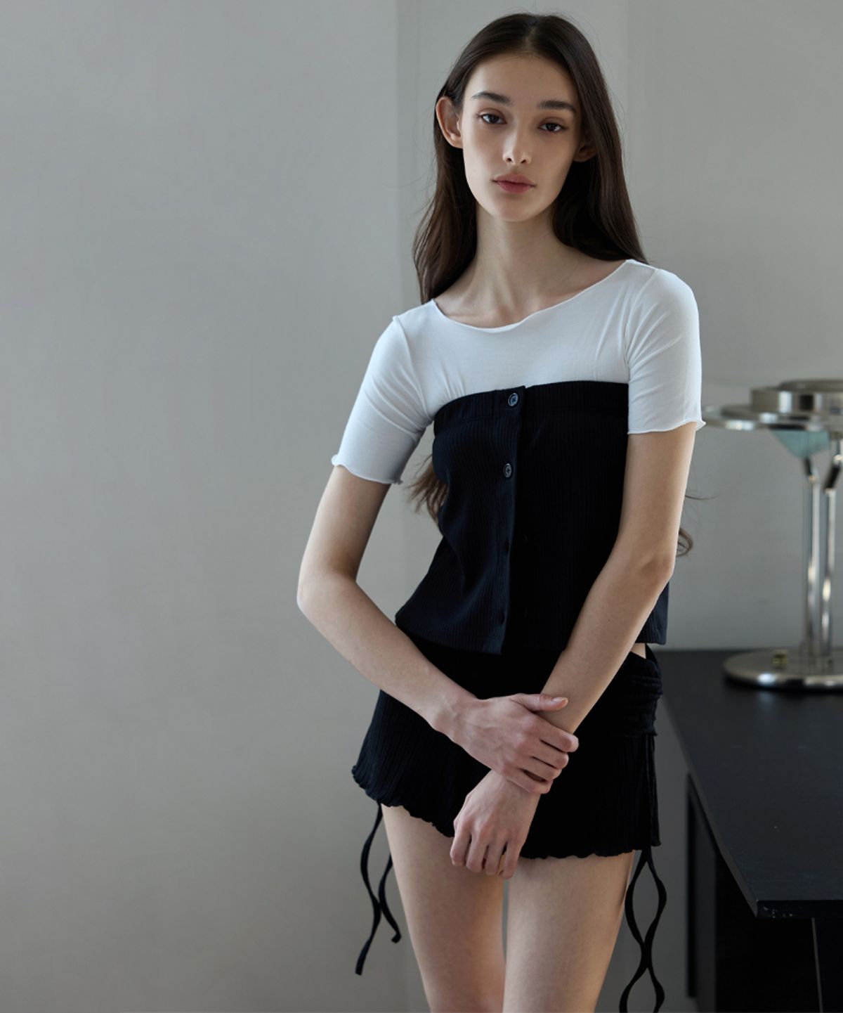 데비웨어(DEVIWEAR) 비비아나 셔링 쇼츠 DEVI-B0088-블랙