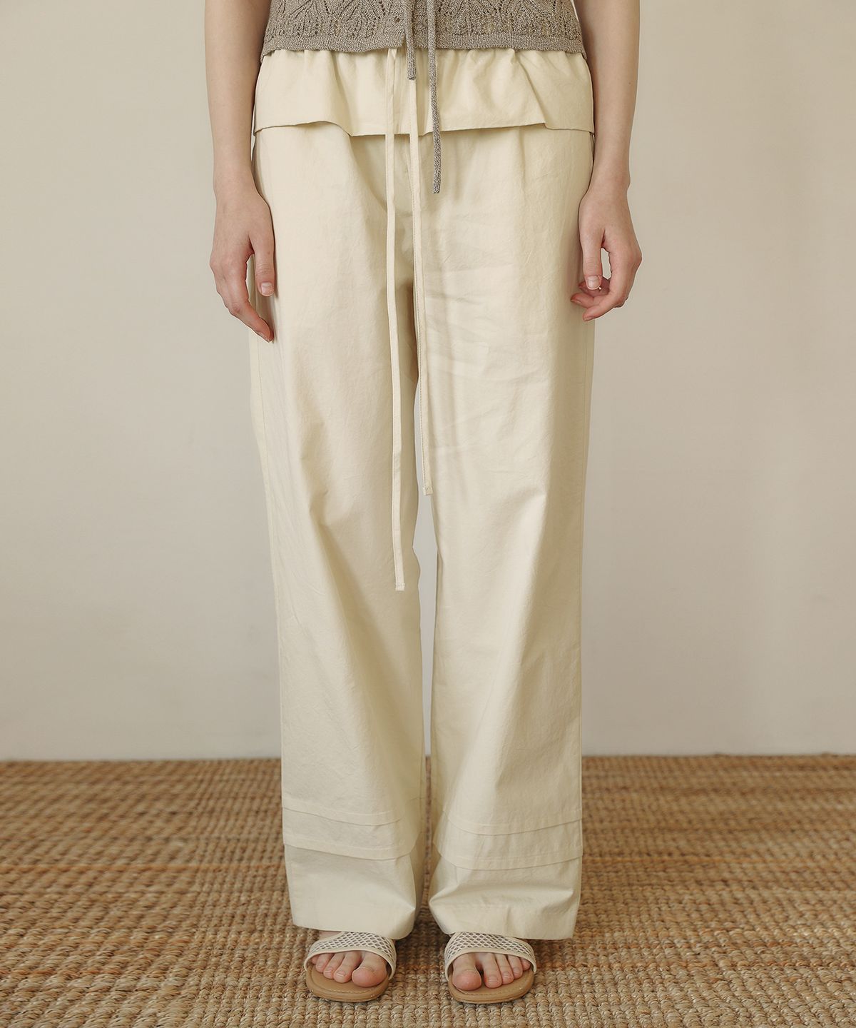 아우로(OURO) COTTON FRILL PANTS [ BUTTER ]
