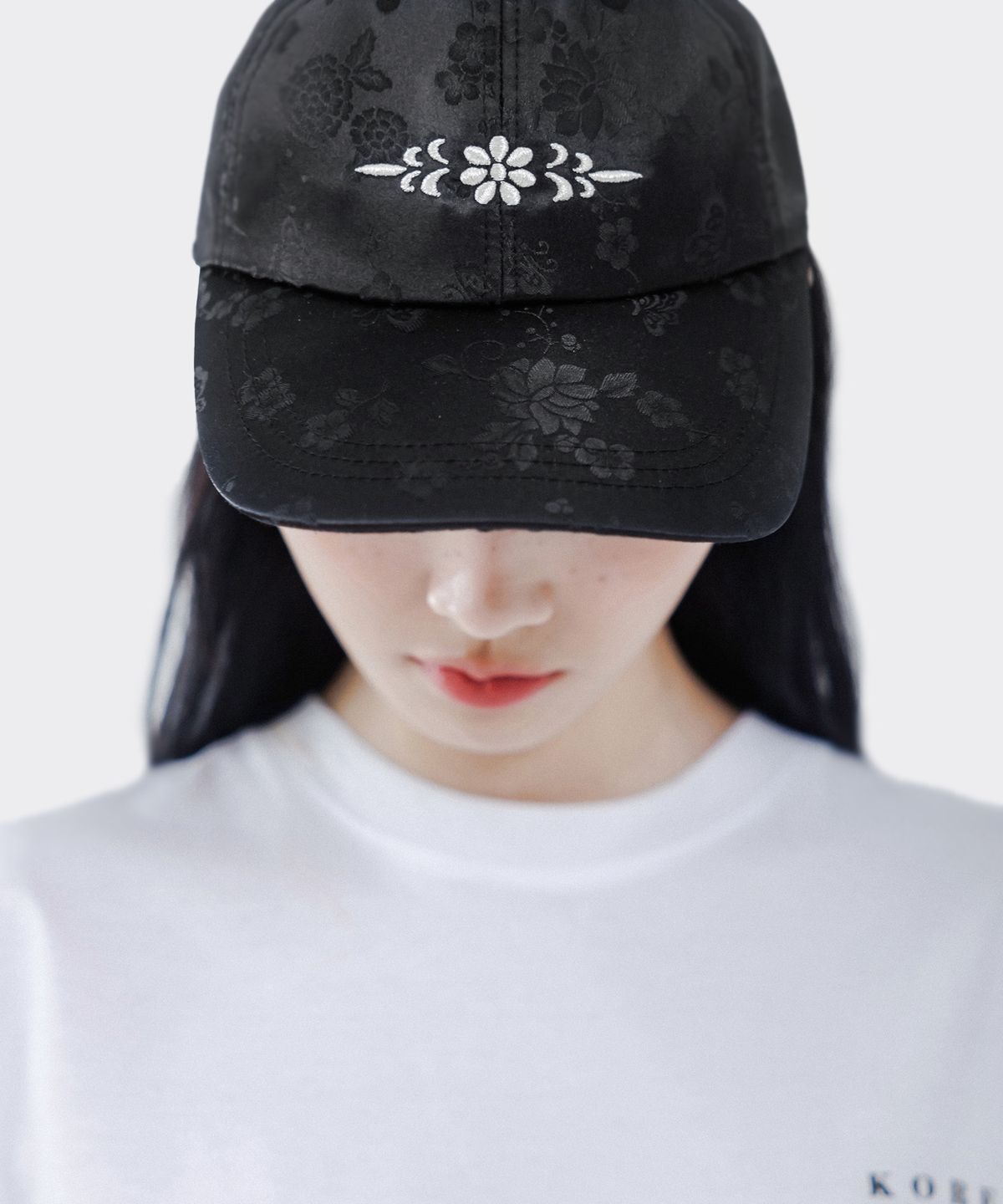티니타이거(TEENYTIGER) 자개꽃 댕기 모자 블랙