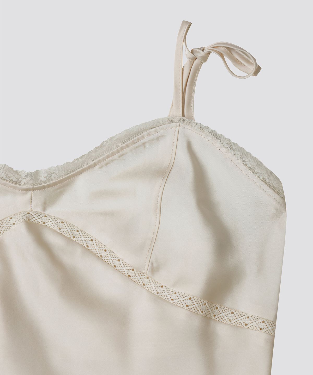 아카이브앱크(ARCHIVEPKE) [Archivepke x Ribbonbit] Veil dress(Cream)
