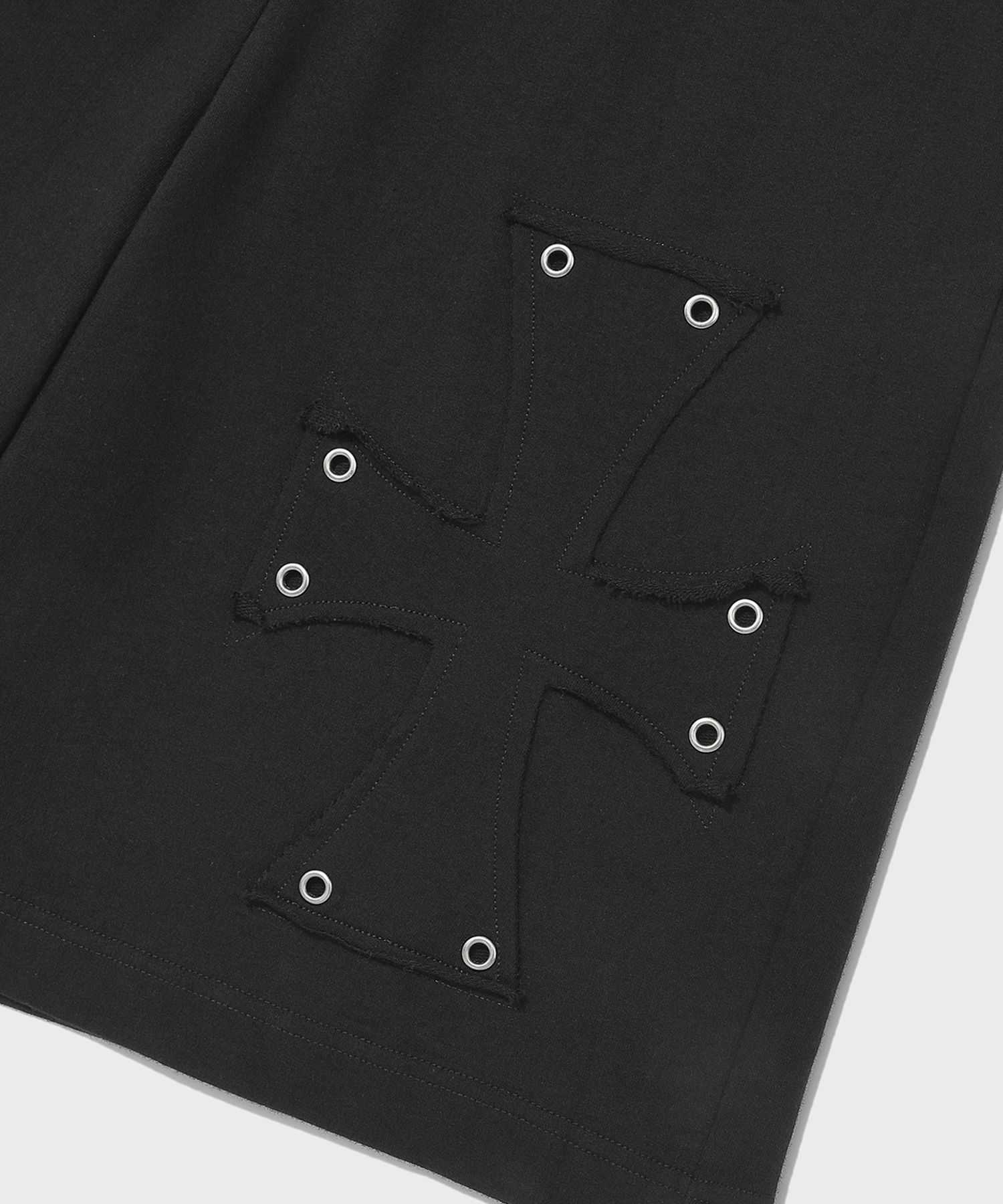 [SAINTPAIN]★25SS★CROSS APPLIQUE SWEAT SHORTS★関税込 MUSINSA | SAINTPAIN SP Cross Applique Sweatshorts Black