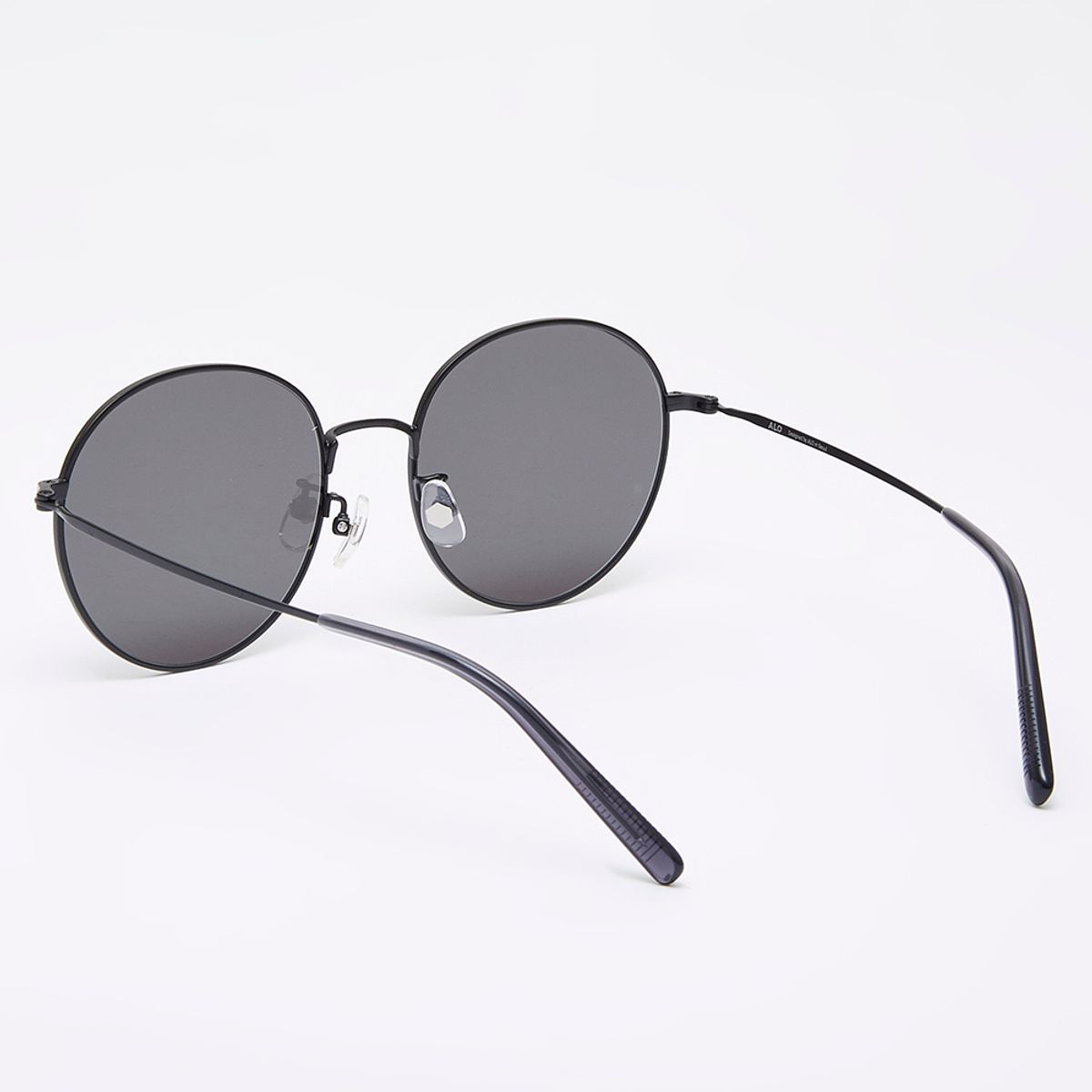 알로아이웨어(ALO EYEWEAR) [Air Titanium] AL2502 0909M 에어티타늄 라운드 블랙 선글라스