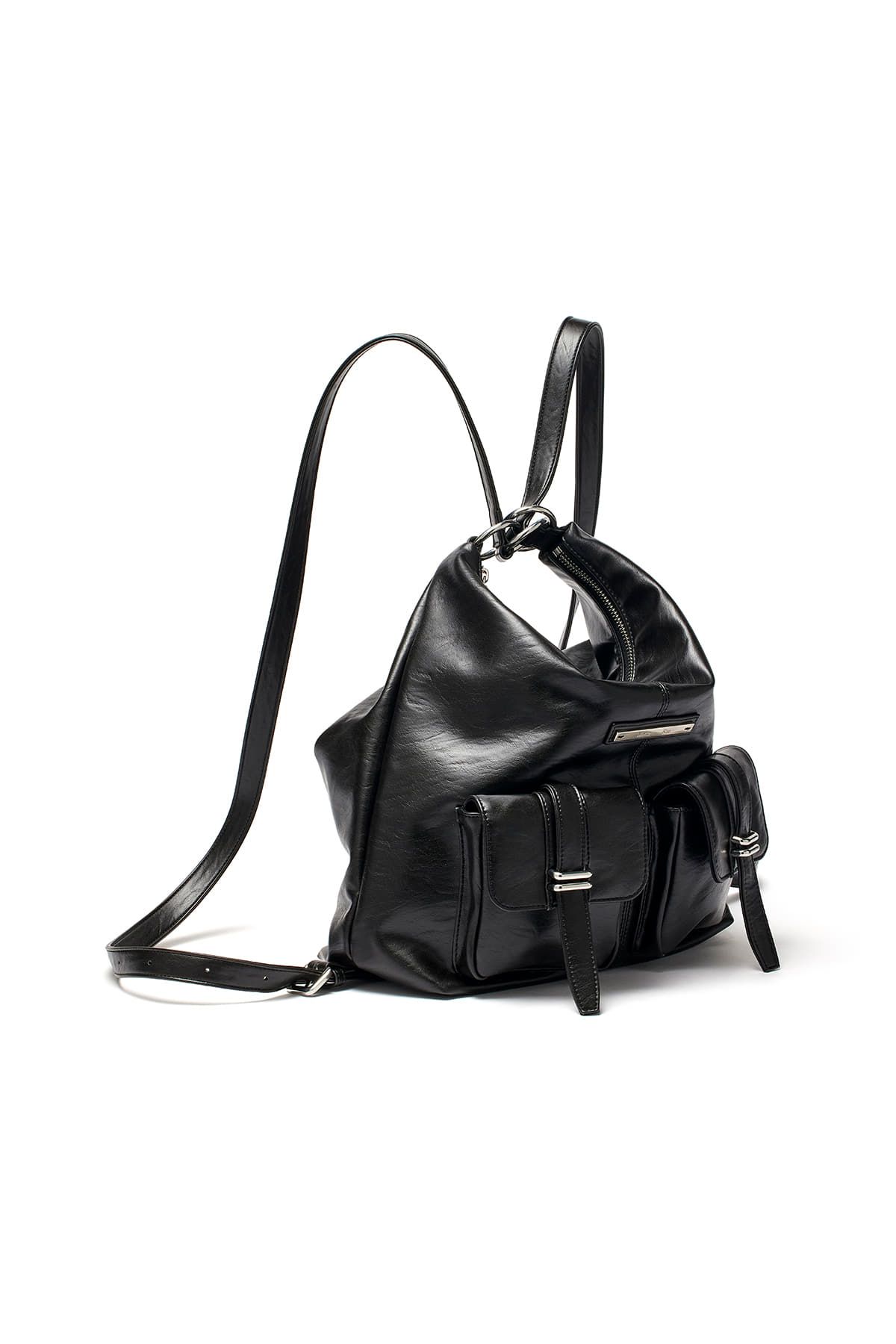 【MATIN KIM】DOUBLE POCKET TWO WAY BAG ●送料・関税込● MUSINSA | MATIN KIM DOUBLE POCKET TWO WAY BAG IN BLACK
