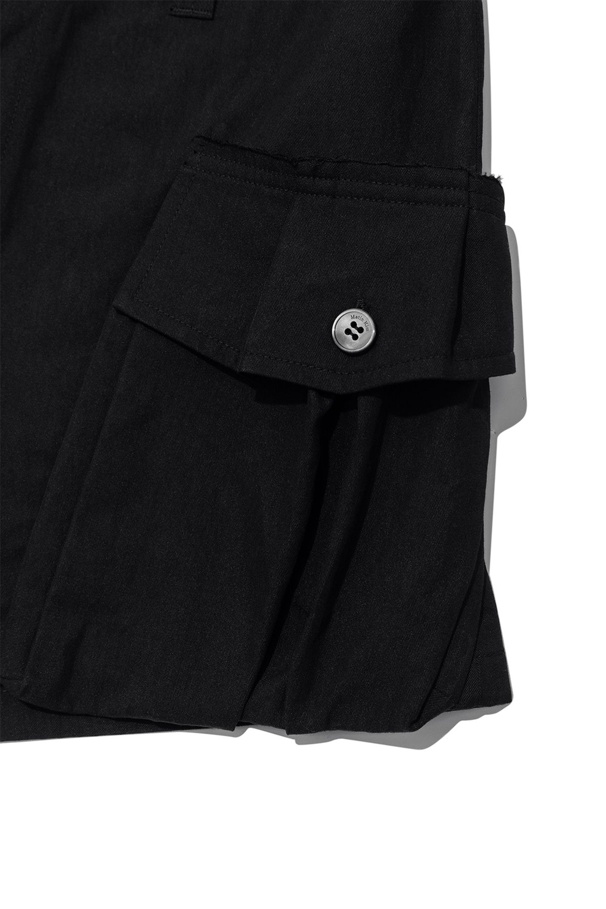 MATIN KIM ■ BIG POCKET VOLUME SHORTS MUSINSA公式 | MATIN KIM BIG POCKET VOLUME SHORTS IN BLACK