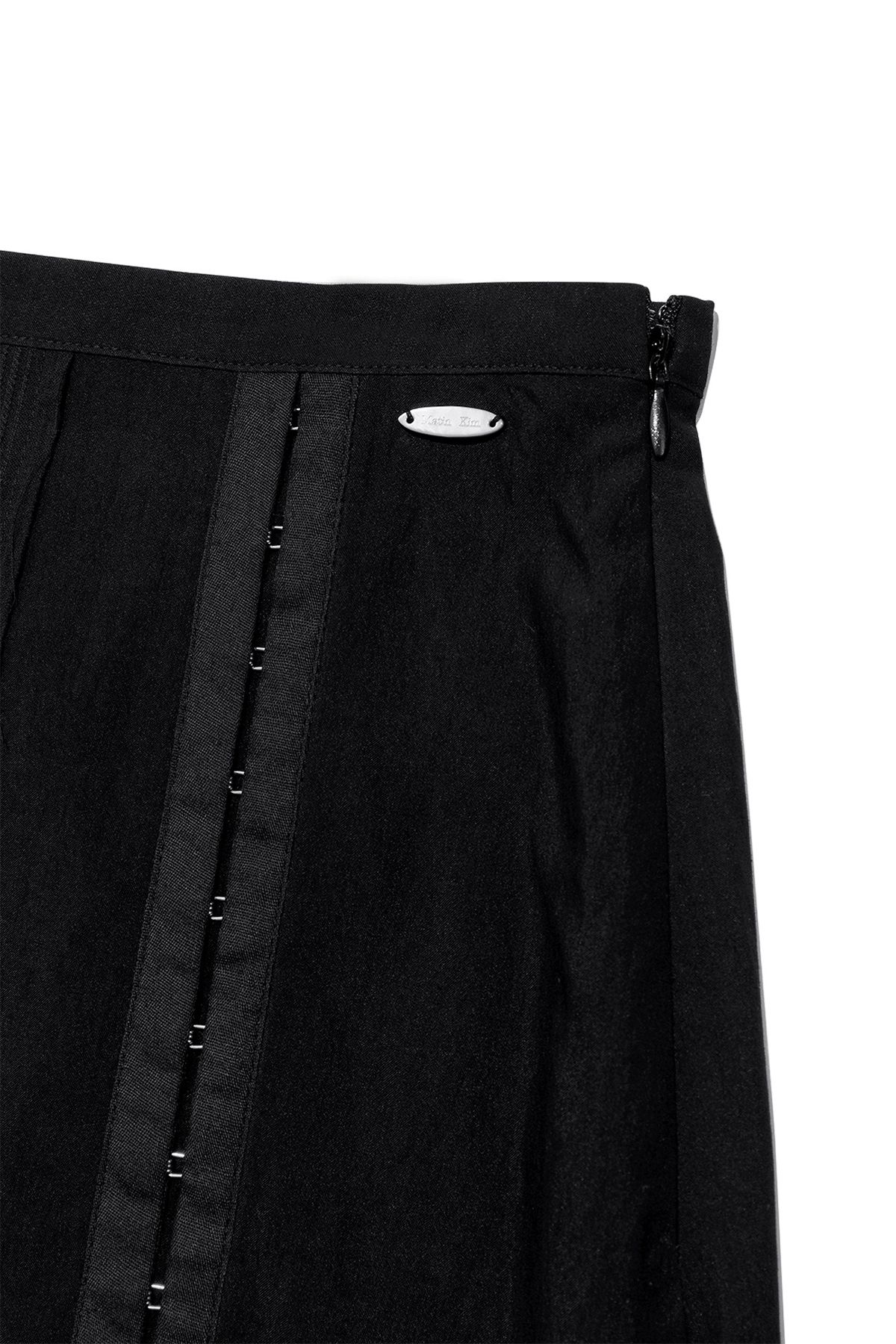 MUSINSA | MATIN KIM [追加20％OFF] HOOK AND EYE STRING LONG