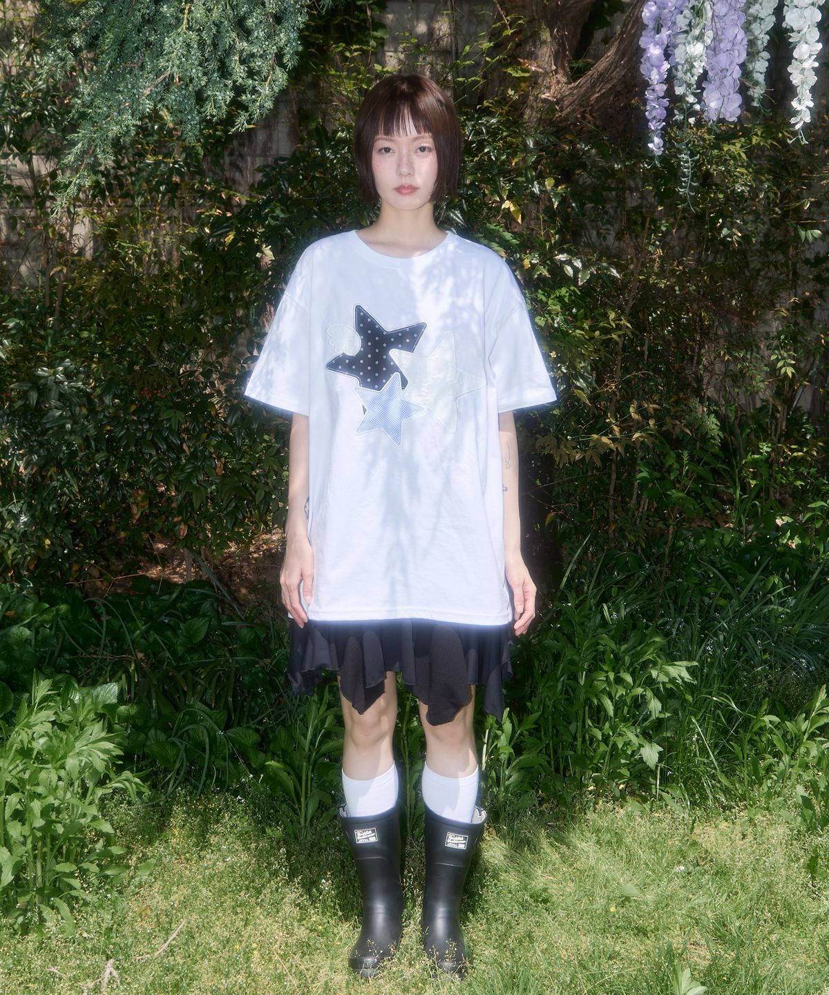 팬시클럽(FANCY CLUB) 믹스 스타 엔젤 패치 티 (WHITE) F25QB117