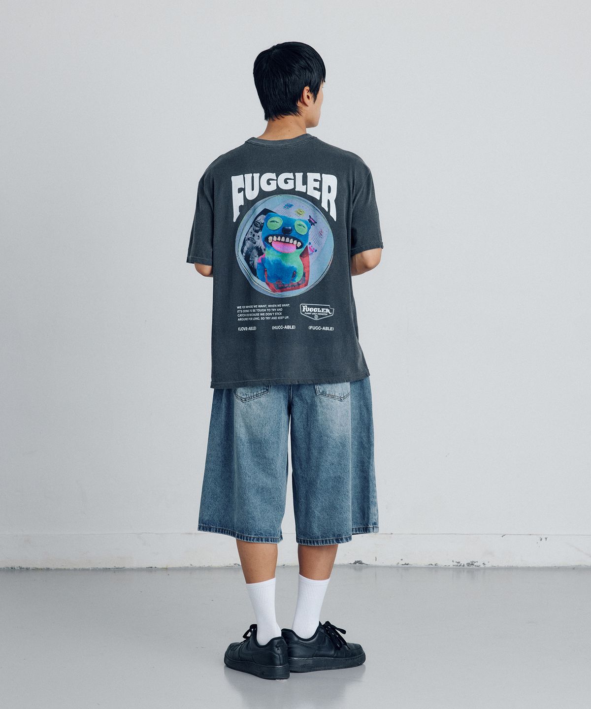 퍼글러(FUGGLER) 퍼글러 벨츠 그래픽 티셔츠(피그먼트 그레이)