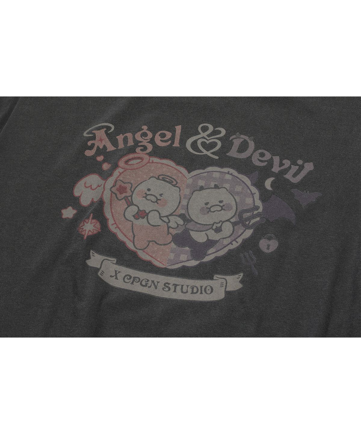 꼼파뇨(CPGN STUDIO) [CPGN X 카카오프렌즈] 메신저 춘식 피그먼트 반팔티 스모크블랙