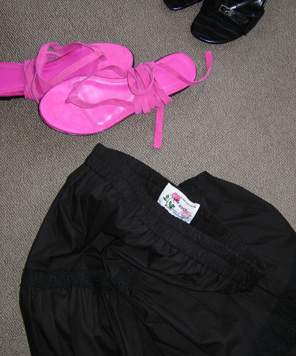 하케쉬(HACKESCH) Maria Skirt_Black