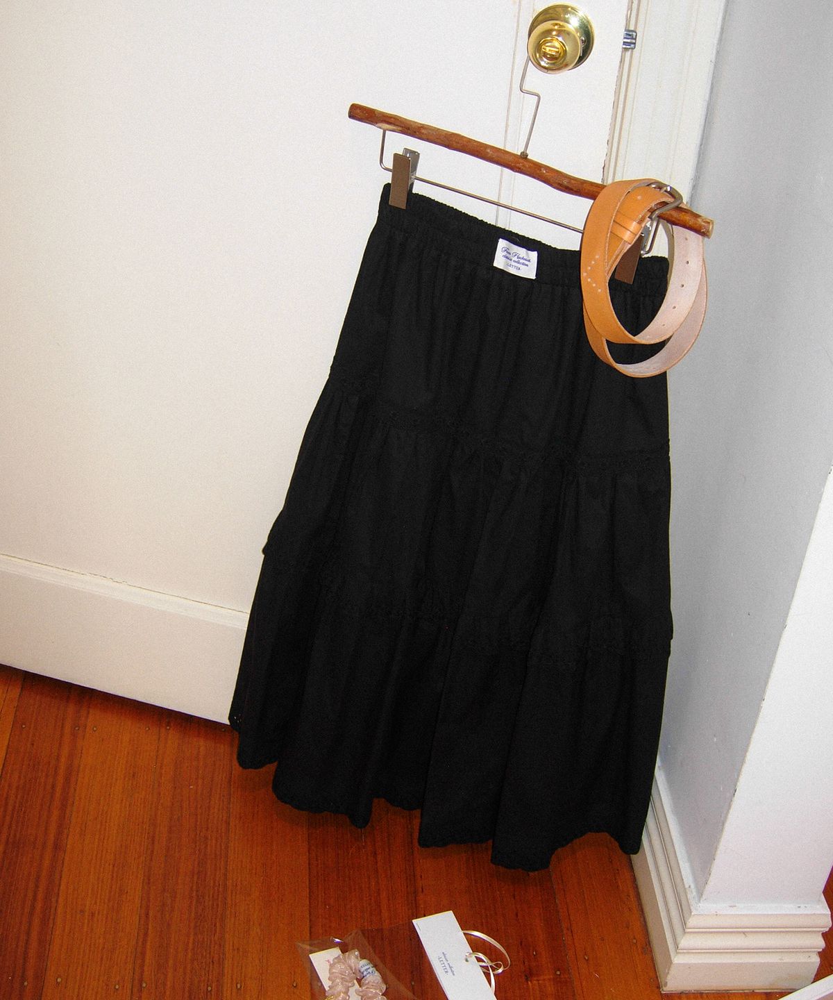 하케쉬(HACKESCH) Maria Skirt_Black