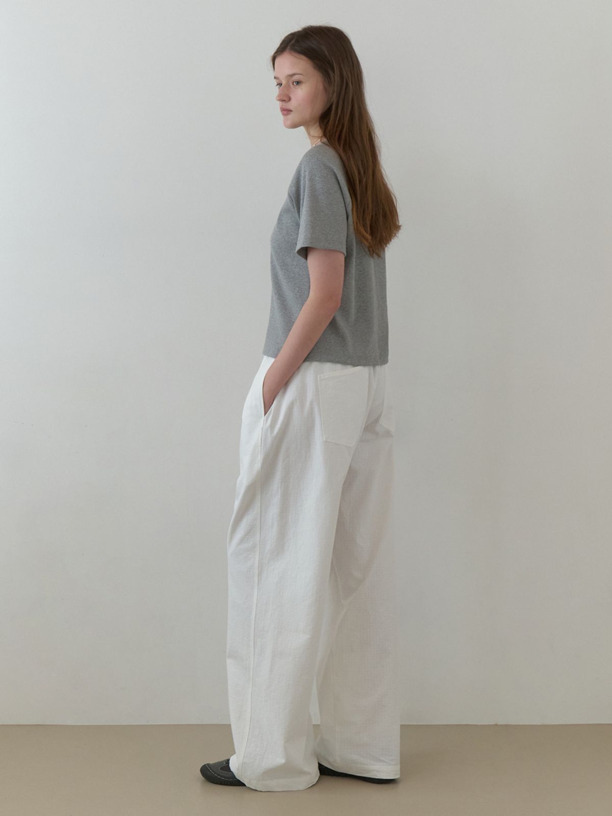 더미튼(THEMITTEN) [6th] Button half t-shirt (gray)