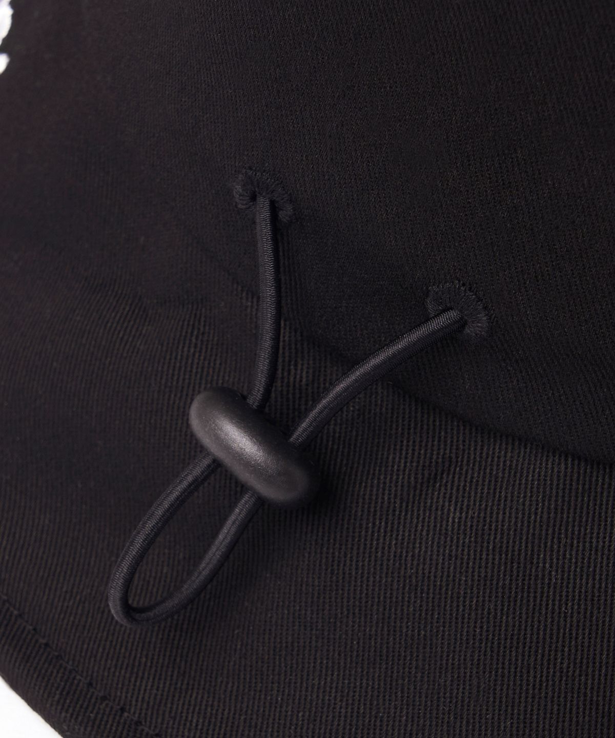 욜프(YORF) YORF TWILL BUCKET HAT TRIPLE SMILE BLACK 욜프 트윌버킷 트리플스마일 블랙