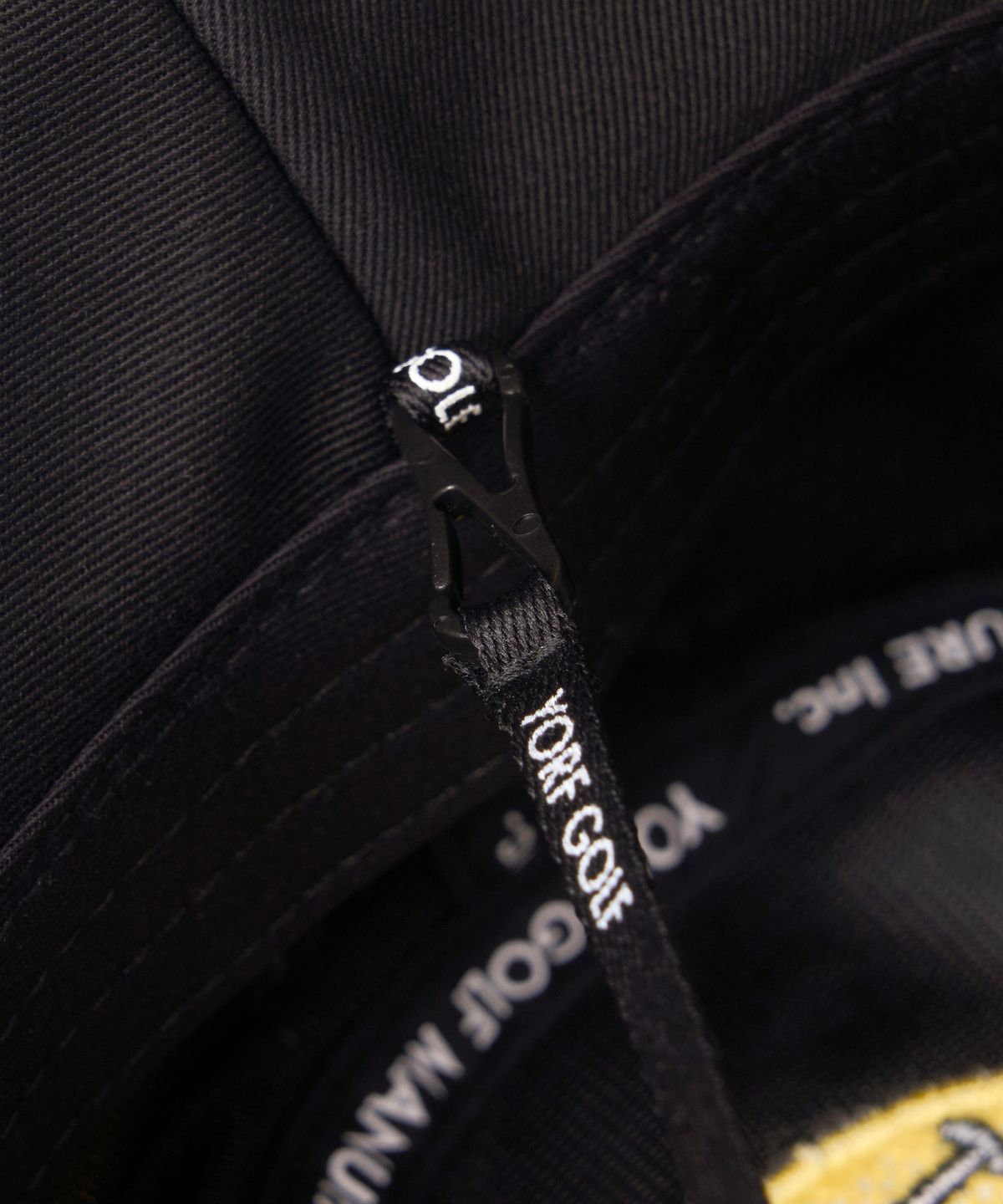 욜프(YORF) YORF TWILL BUCKET HAT TRIPLE SMILE BLACK 욜프 트윌버킷 트리플스마일 블랙