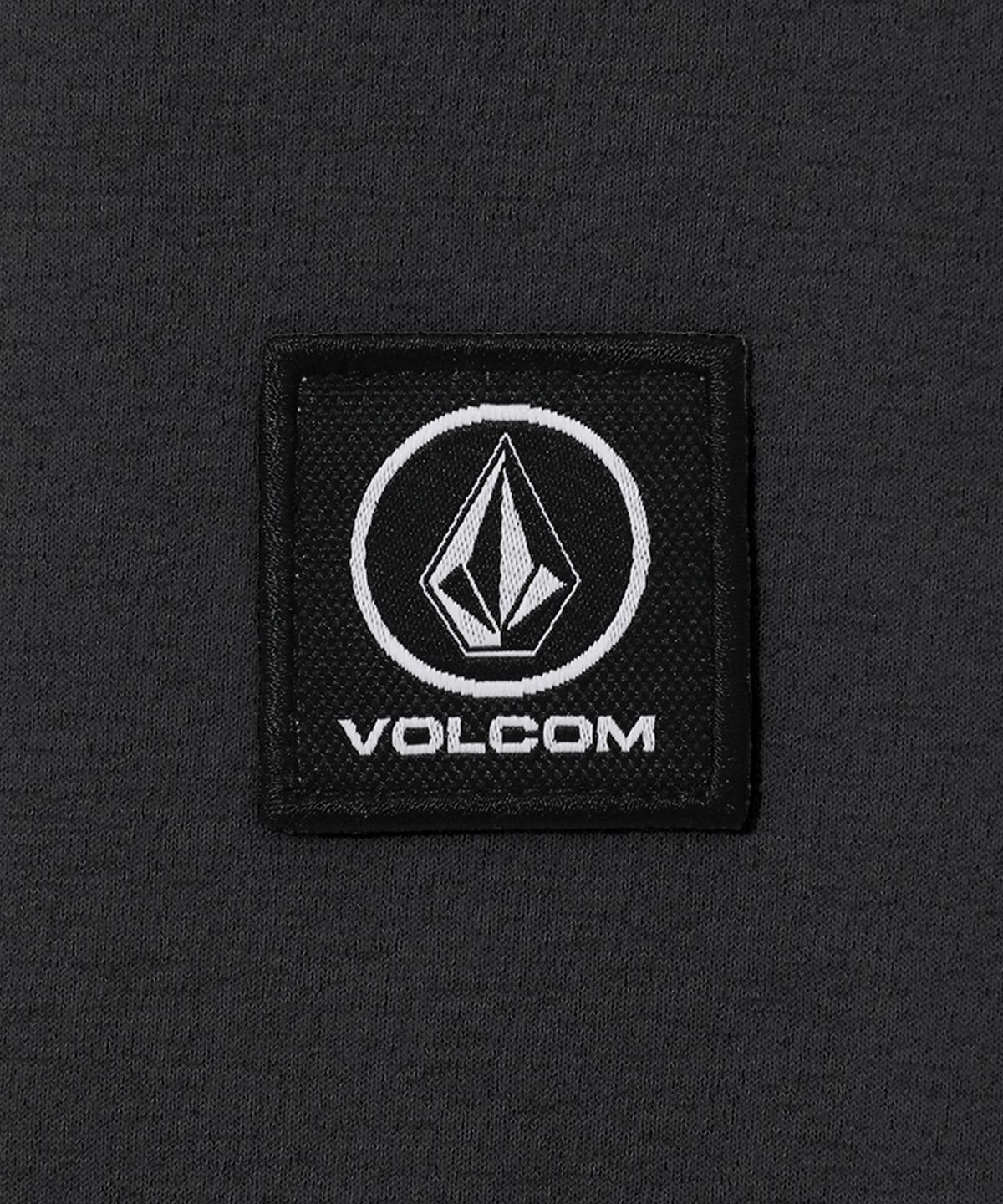 볼컴(VOLCOM) 와펜 로고 피케 카라 티셔츠 (블랙)