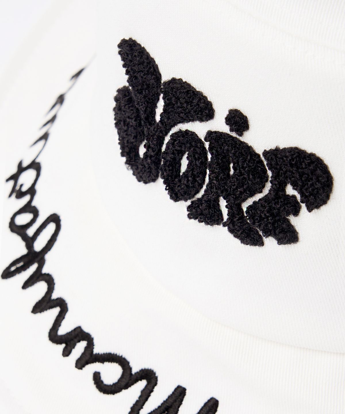 욜프(YORF) YORF TWILL BUCKET HAT TRIPLE SMILE WHITE 욜프 트윌버킷 트리플스마일 화이트